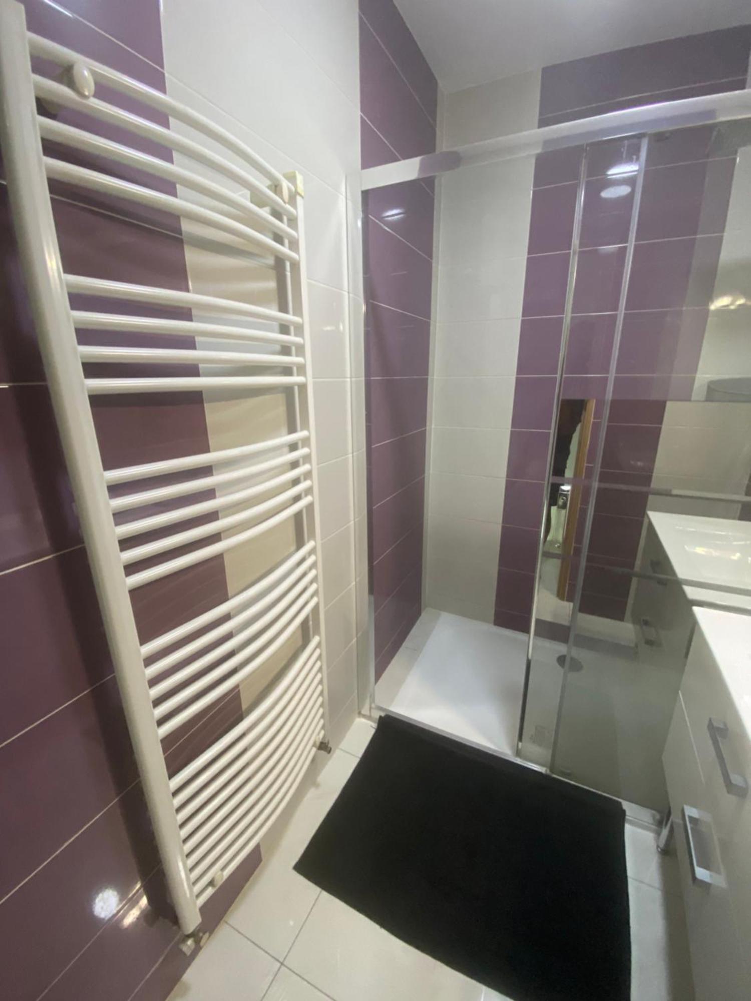 V4 - Chambre Double - 5 Minutes Du Luxembourg Apartment Villerupt ภายนอก รูปภาพ
